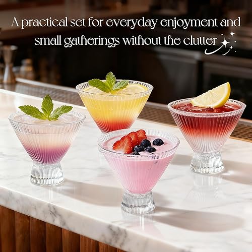 Miniatura 6 de Vasos de Martini, juego de 4 copas de Martini acanaladas sin tallo, cupé grande de 8 onzas, para champán expreso, estilo retro de cristal para