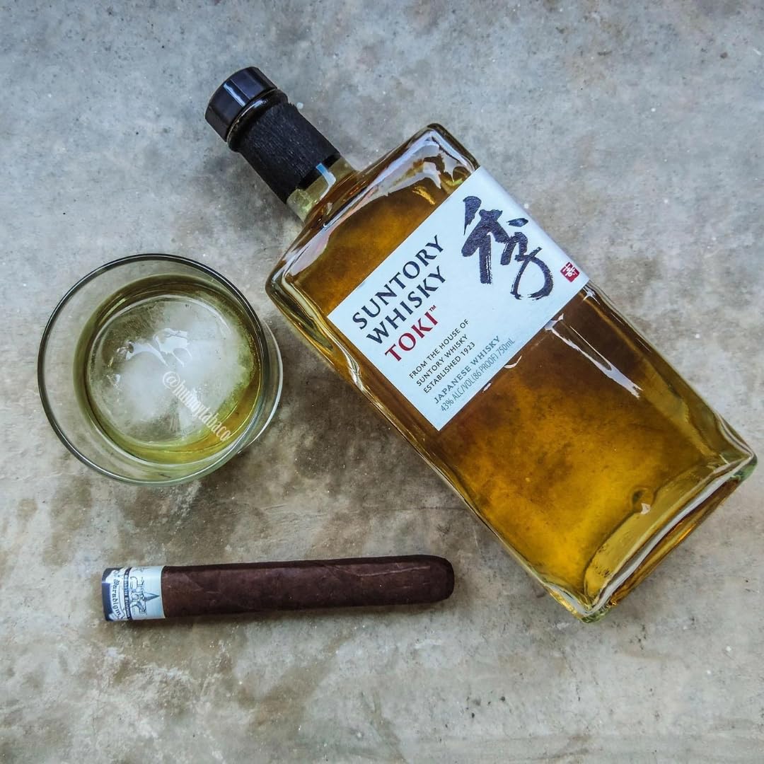 Whisky Toki Suntory Blended Japanese 700ml Alc. 43% : Amazon.com