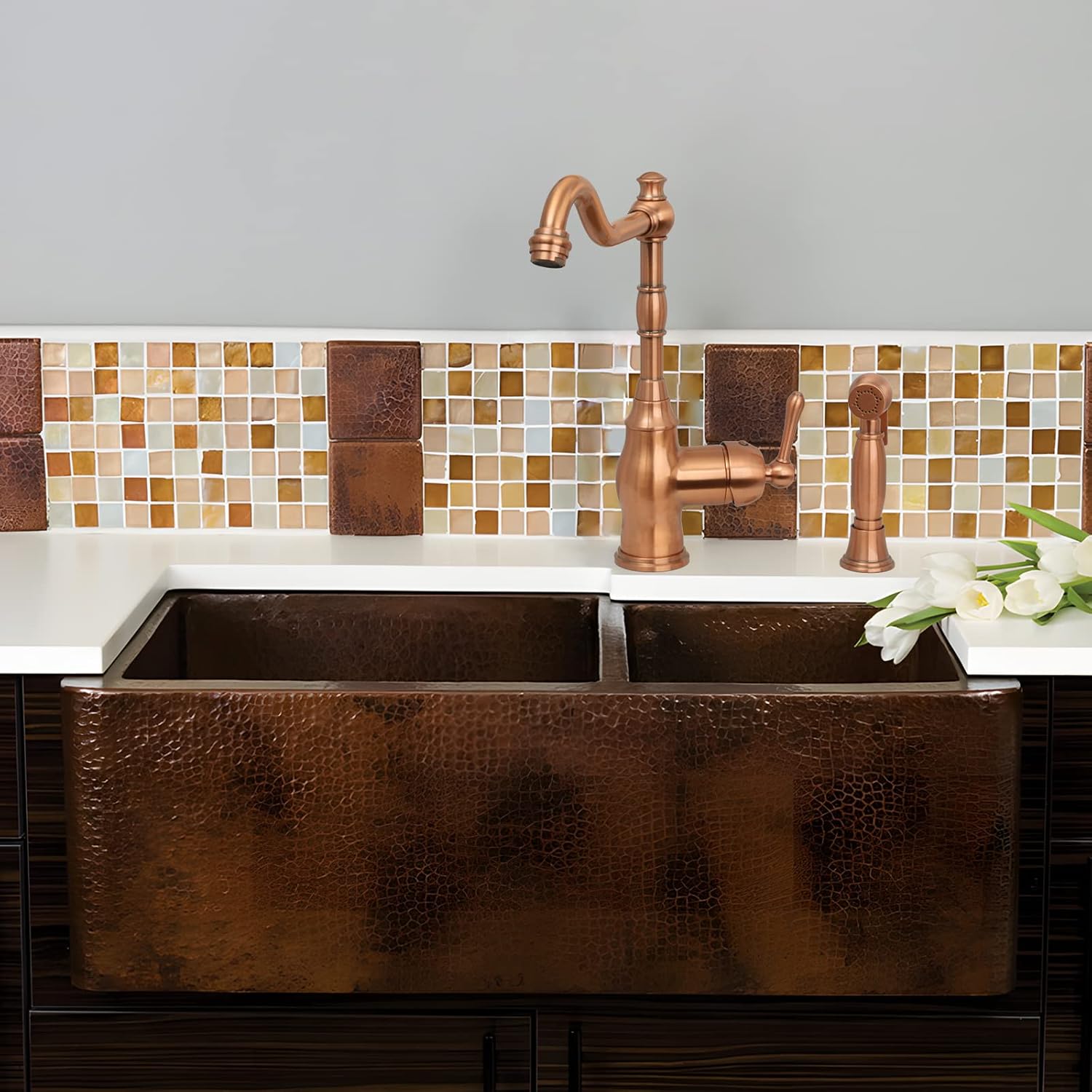 Components of Akicon kitchen faucet