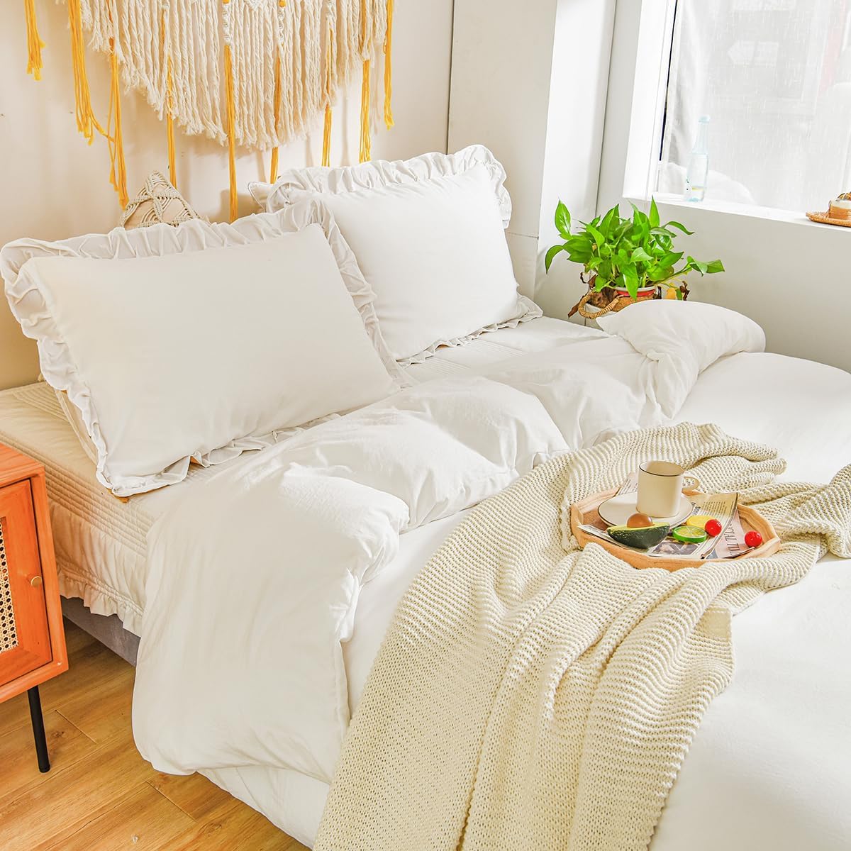 White Ruffle Duvet Cover Set Queen Size Solid Color Ivory White Comforter Cover Farmhouse Boho Aesthetic Shabby Chic Bed for All Seasons Soft Lightweight Microfiber Bed with Zipper Closure