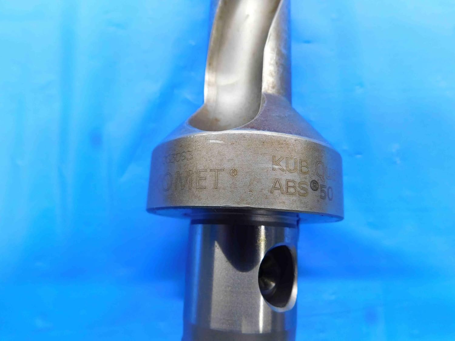 KOMET 1.051" O.D. COOLANT Thru INDEXABLE Insert Drill ABS 50 Shank 2 FL 1.0 - BT0728LVR