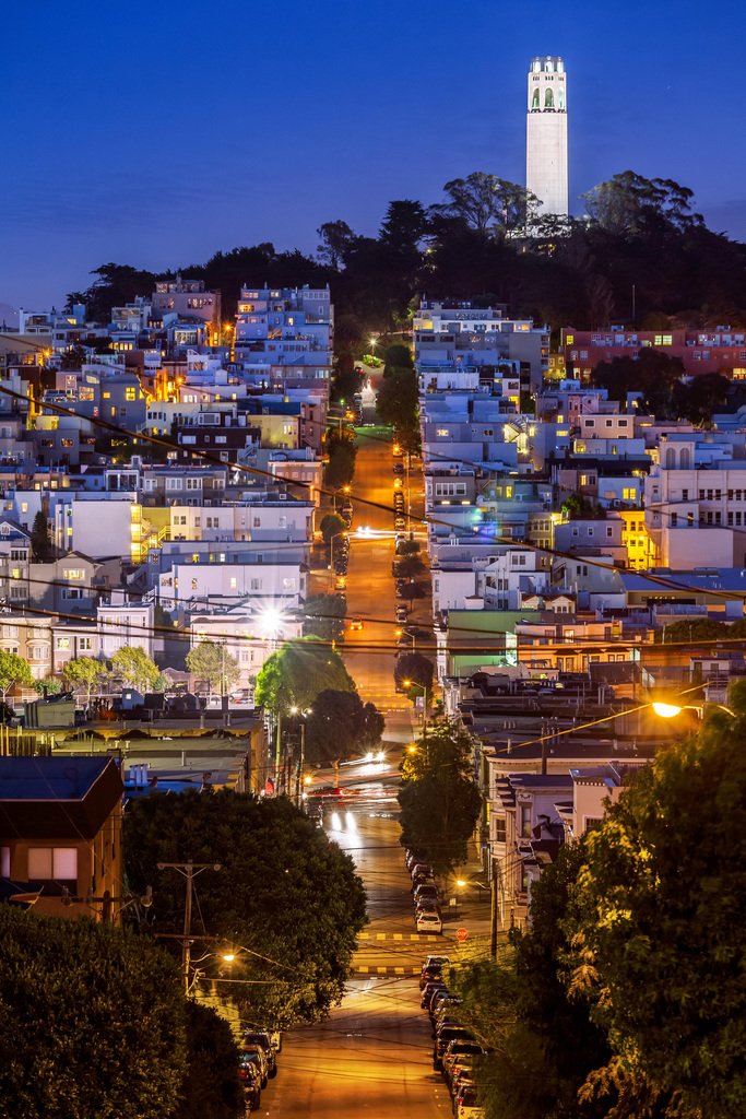 Torre Coit De Noche