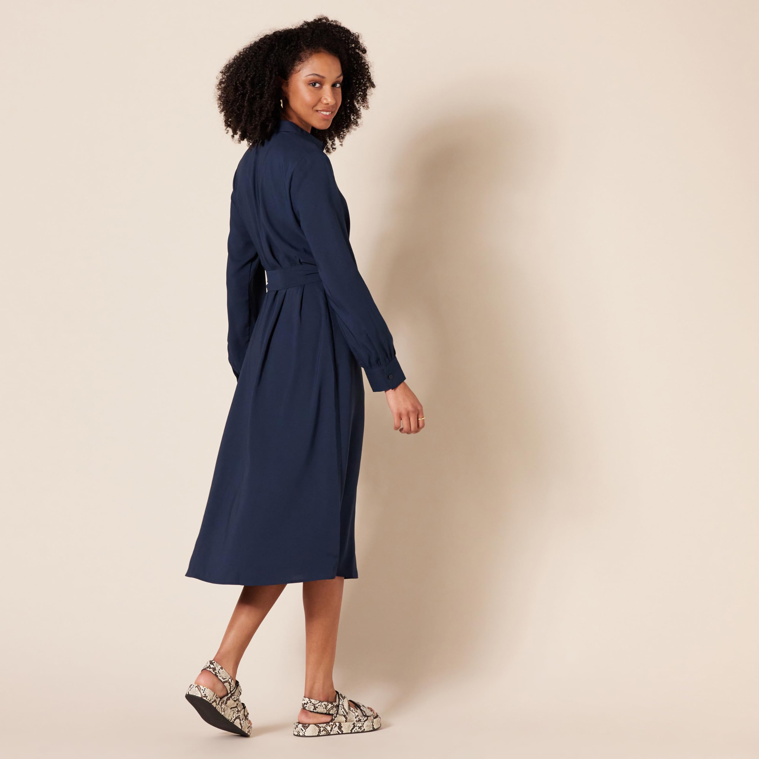 Amazon Essentials Vestido Camisero Midi de Manga Larga de Georgette Mujer
