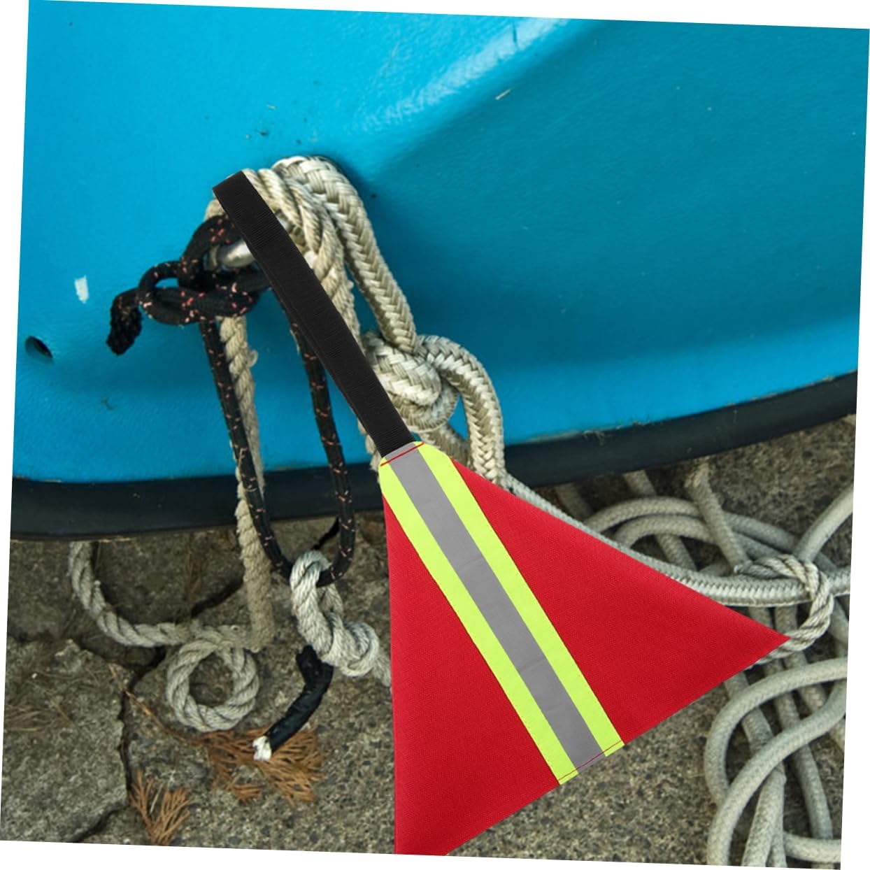 WOONEKY 3pcs Kayak Safety Flags Reflective Strips Red Warning Flags for Trailer Visibility Outdoor Kayak Accessory for Boating and Fishing