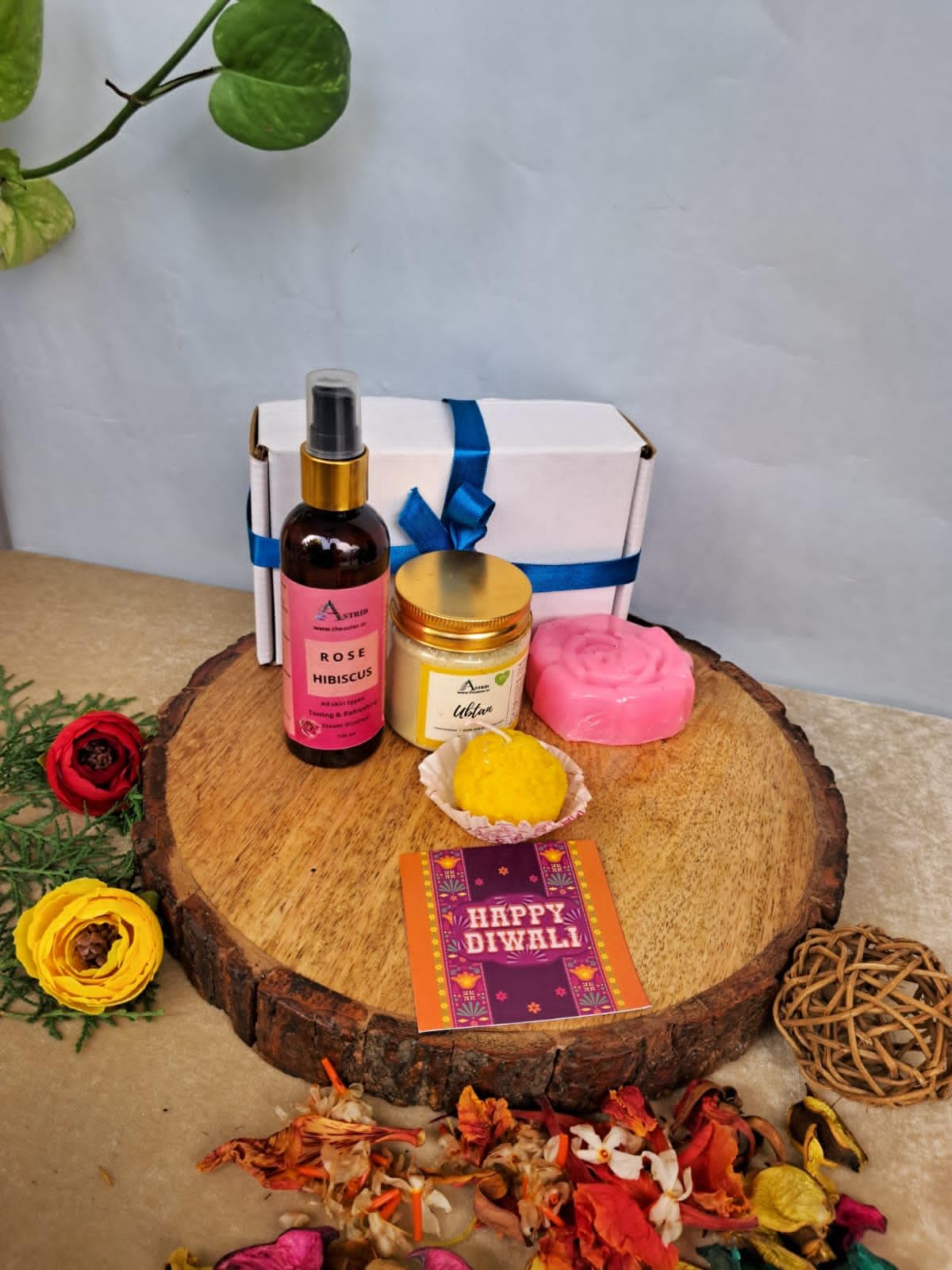 Mini Face glow Bundle for good skin by Astrid, 4 in one gift set, Body Care Box, Bath and Body Care, Wellness Spa hamper, Gift for him and her, Festival gifting, Diwali Hamper-image-39