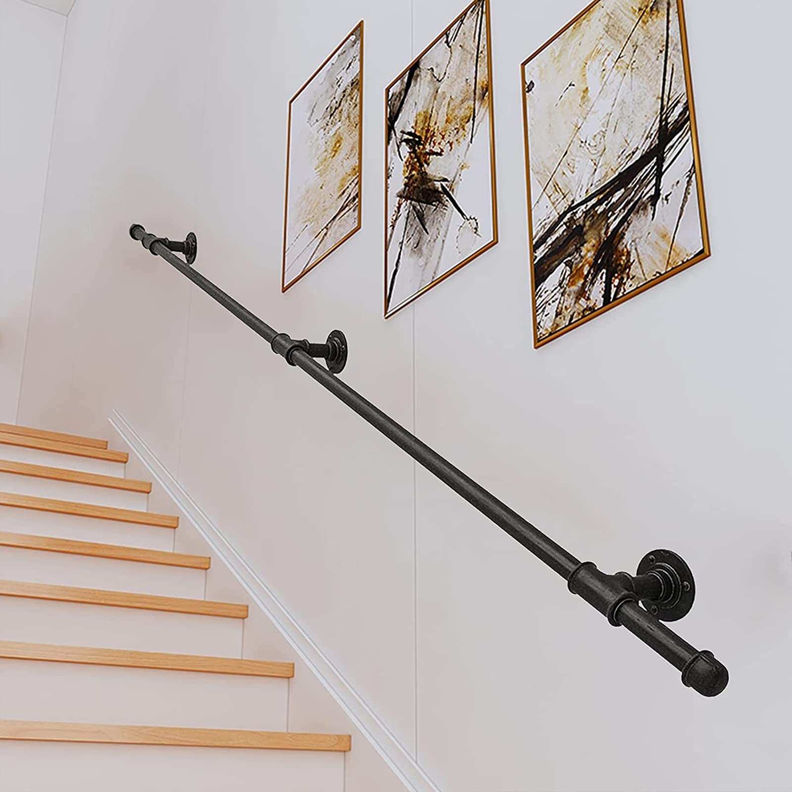 Main courante intérieure extérieure pour sécuriser l'escalier du salon