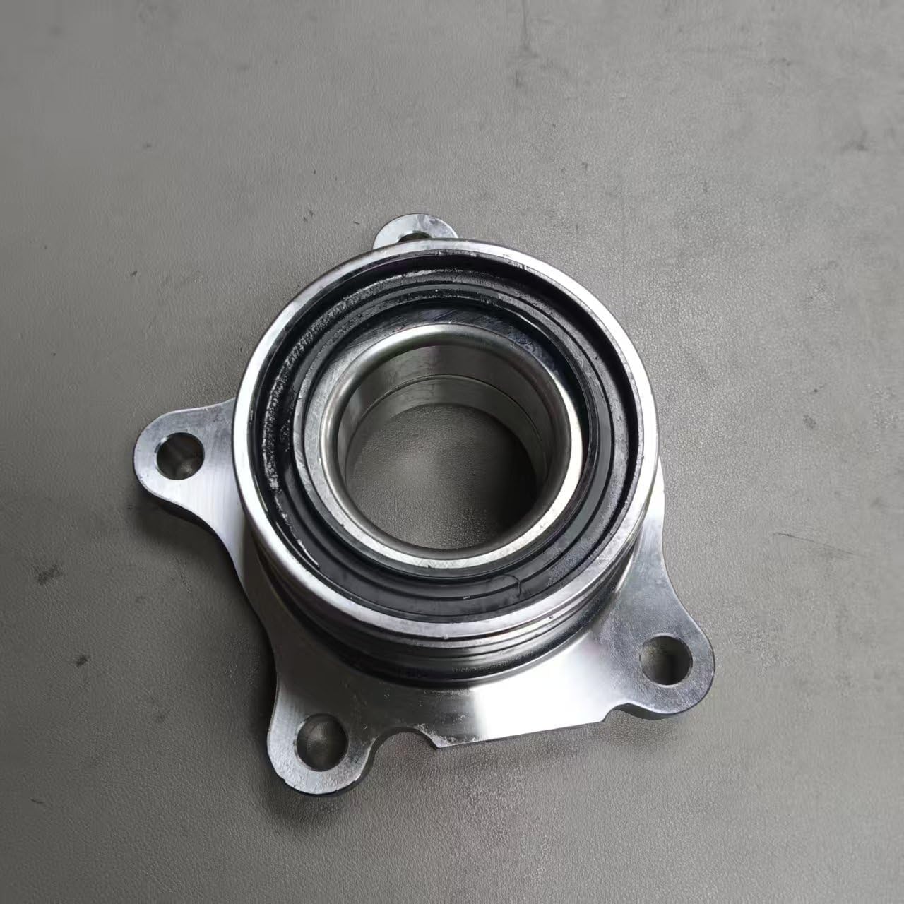 Compatible Wheel HUB Unit Rear Left 42460-0C011 424600C011