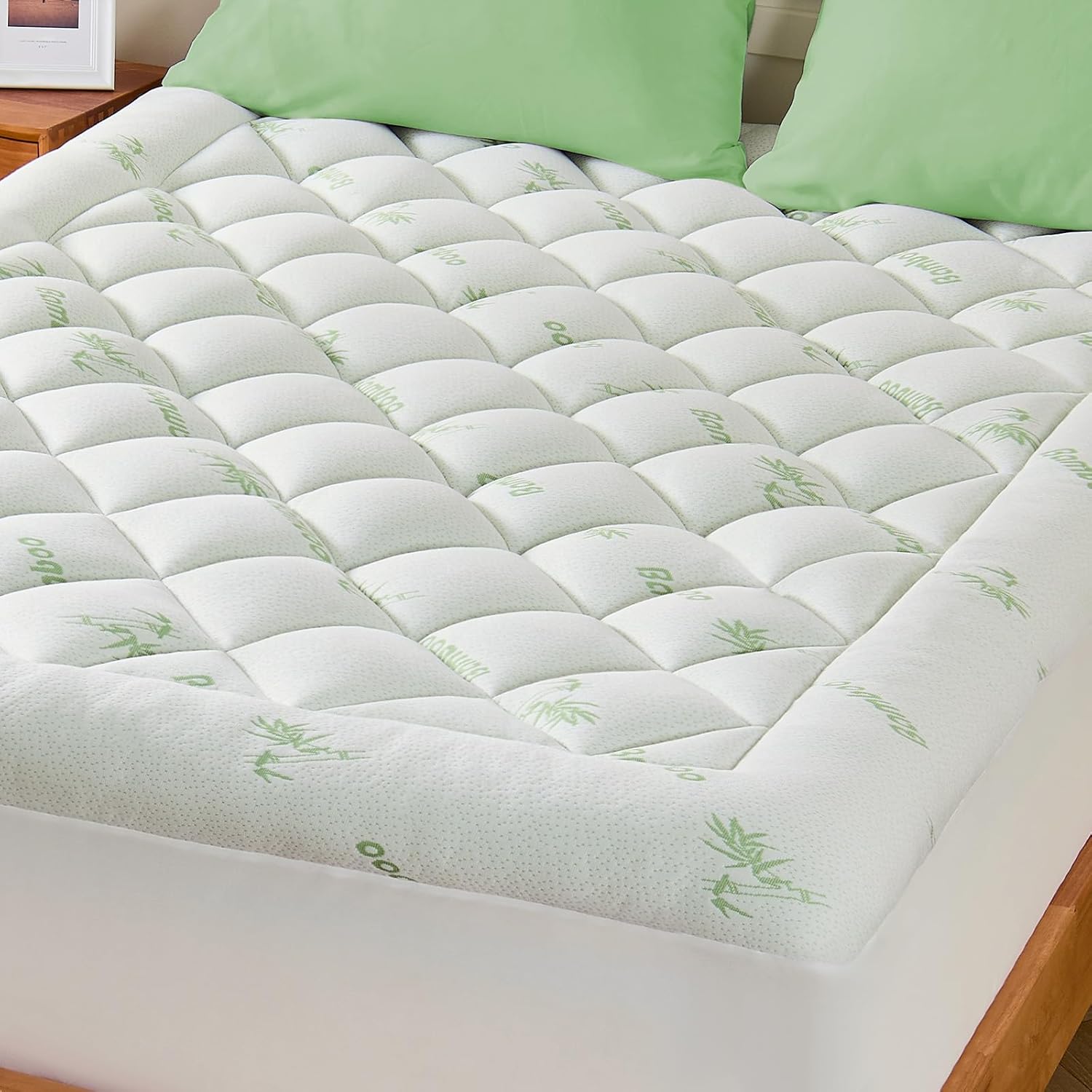 Twin XL Mattress Topper, Viscose Derived from Bamboo Thick Pillow Top Mattress Pad with Deep Pocket, Naturally Cooling for Hot Sleepers, Soft for Back Pain Relief, Green