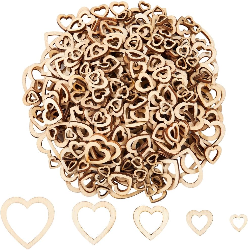 GORGECRAFT 500Pcs Hollow Heart Wooden Cutouts Unfinished Wood Love Heart Shape Slices Tags Hanging Ornament for Painting DIY Crafts Wedding Valentine's Day Scrapbooking Party Home Decor Table Confetti