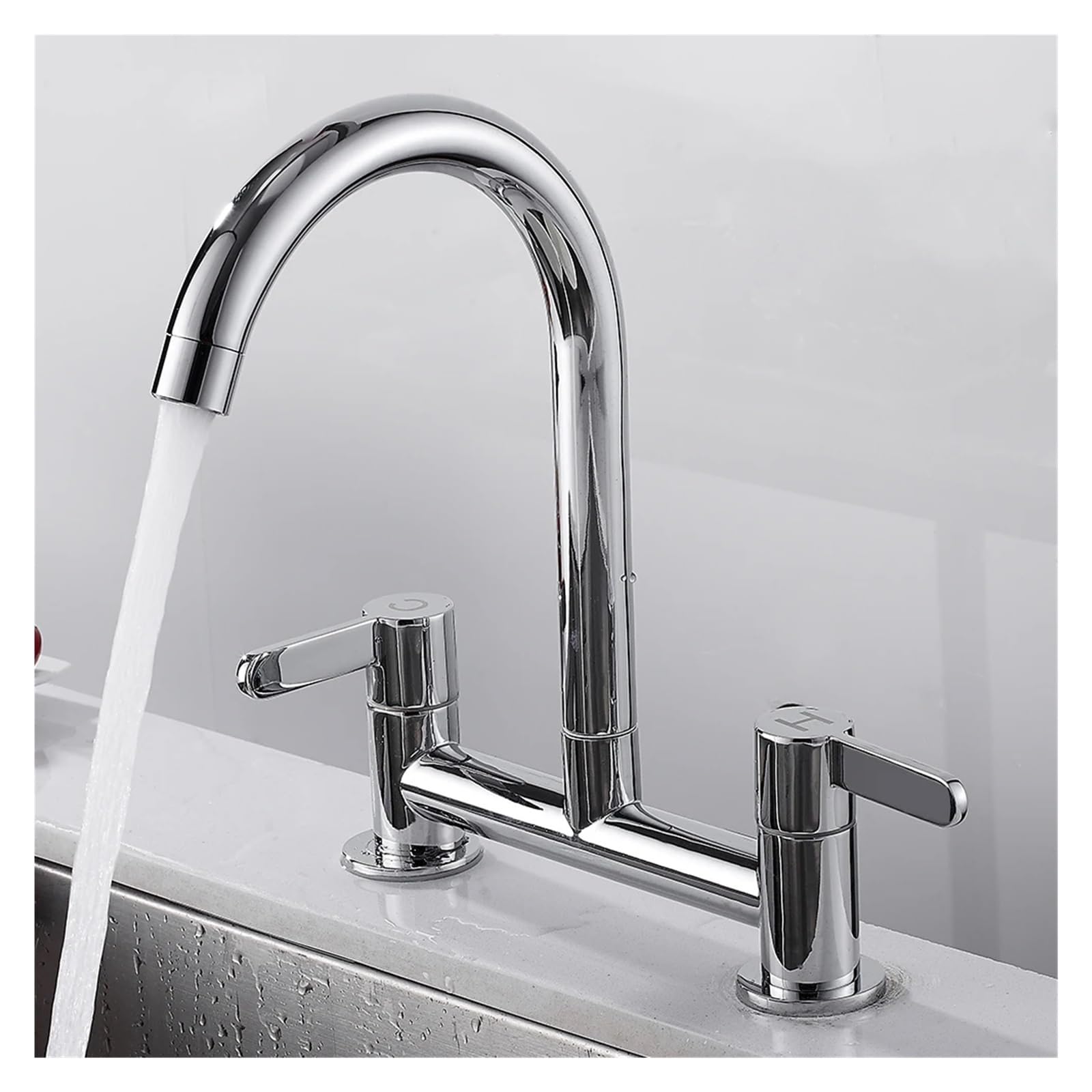 Mélangeur de cuisine moderne en finition Silver avec coude double siège durable