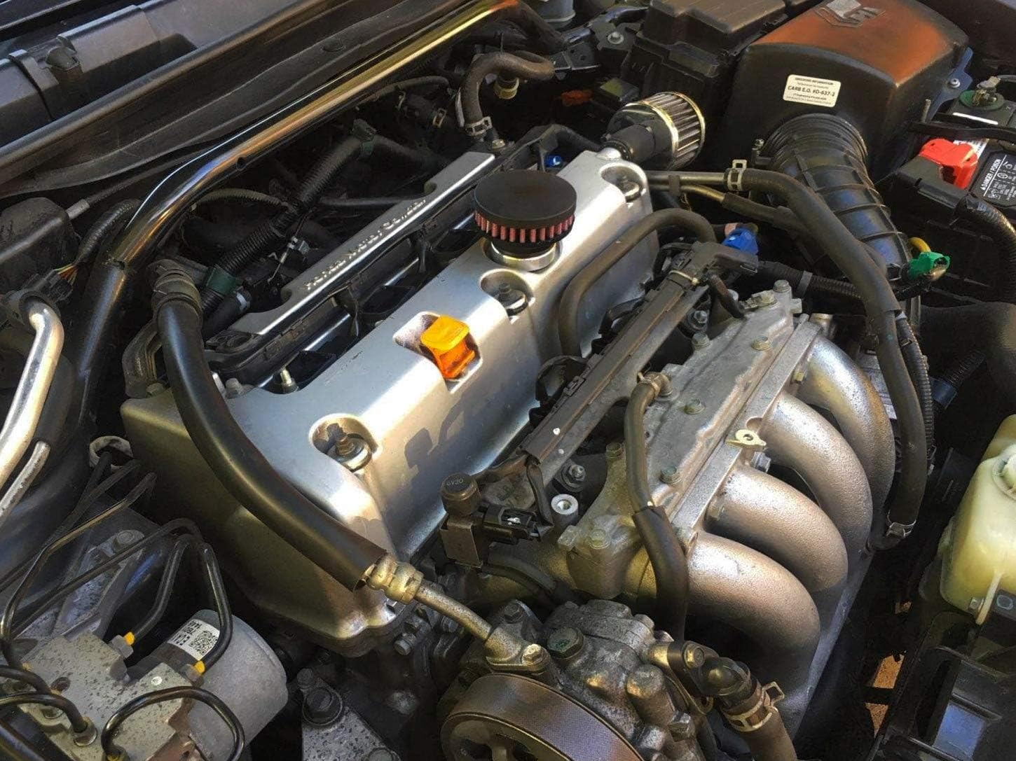 Baffled Billet Valve Cover Breather compatible with 2004-2008 Acura TSX 2.4L K-Series (Chrome)