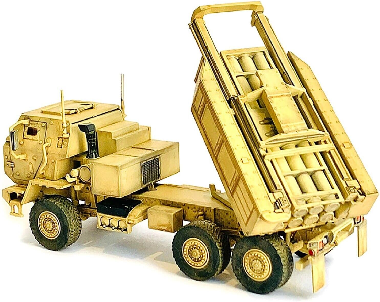United States M142 High Mobility Artillery Rocket System (HIMARS) Desert Camo NEO Dragon Armor Series 1/72 Plastic Model by Dragon Models 63018, Small