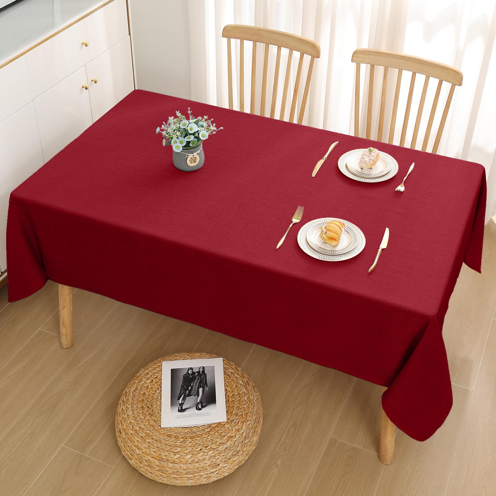 smiry Christmas Table Cloth Rectangle 140x100 cm Wipe Clean Linen Xmas Tablecloth Water Resistant Table Cover for Kitchen Festival Party Decorations - Image 2