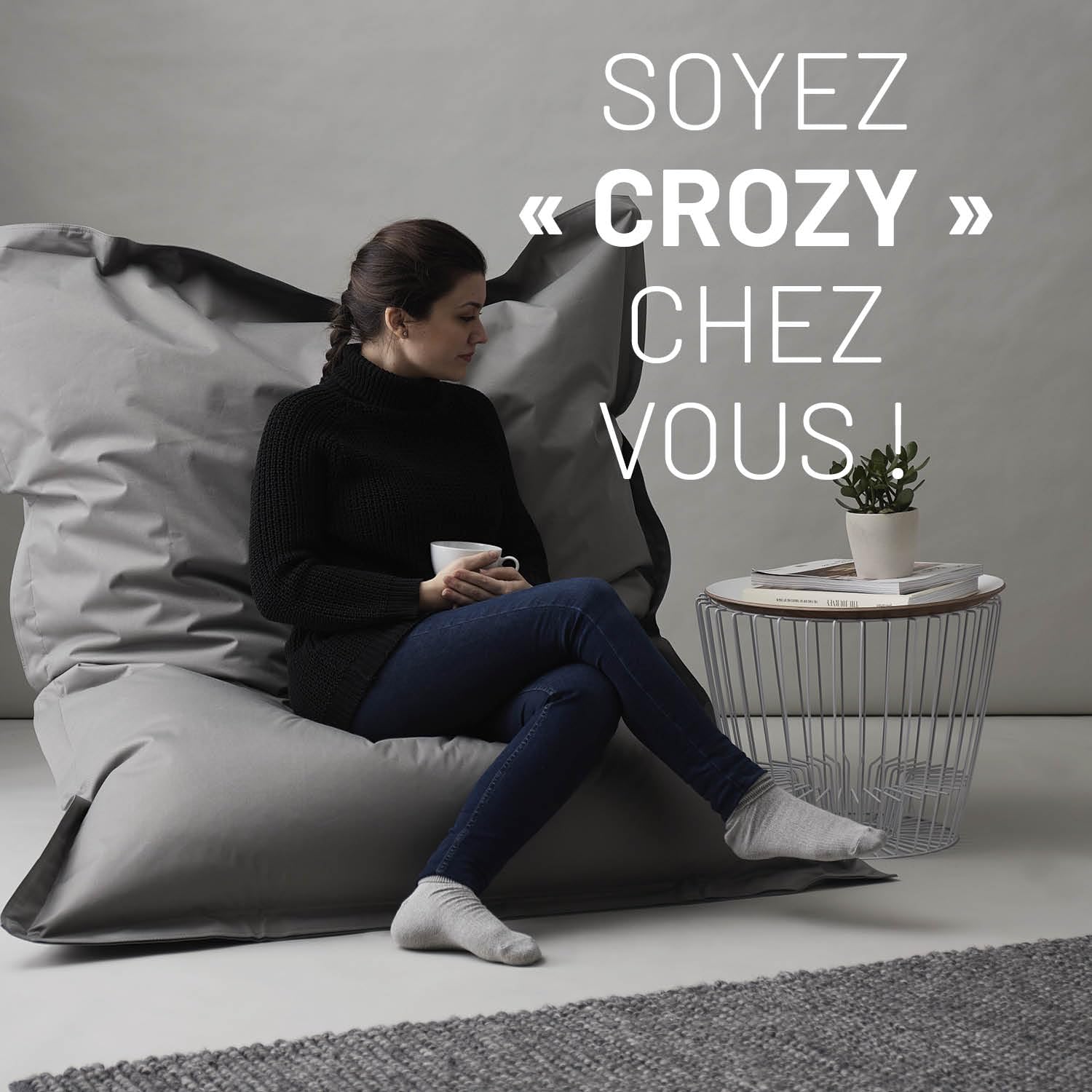 Lumaland Pouf géant XXL 140 x 180 cm Coussin de couchage imperméable Bean Bag housse lavable Vert pastel