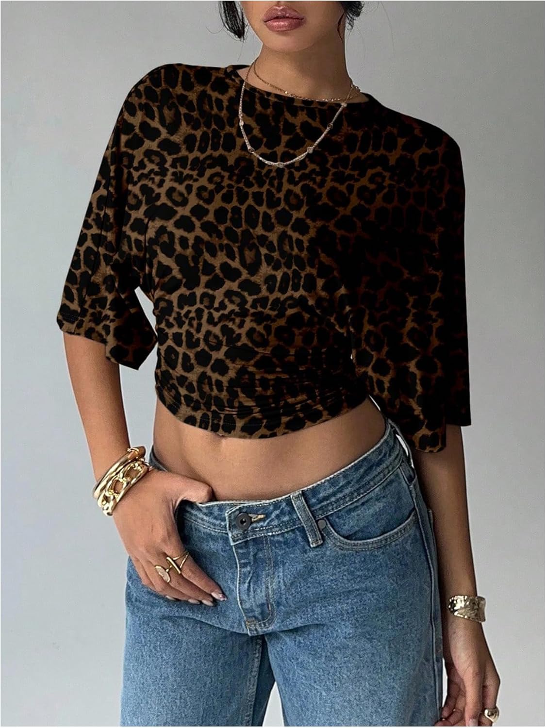 SweatyRocks Women's Leopard Print Cinched Waist Half Sleeve Crop Tops Crew Neck Ruched T Shirts Going Out Tee Tops - Image 4