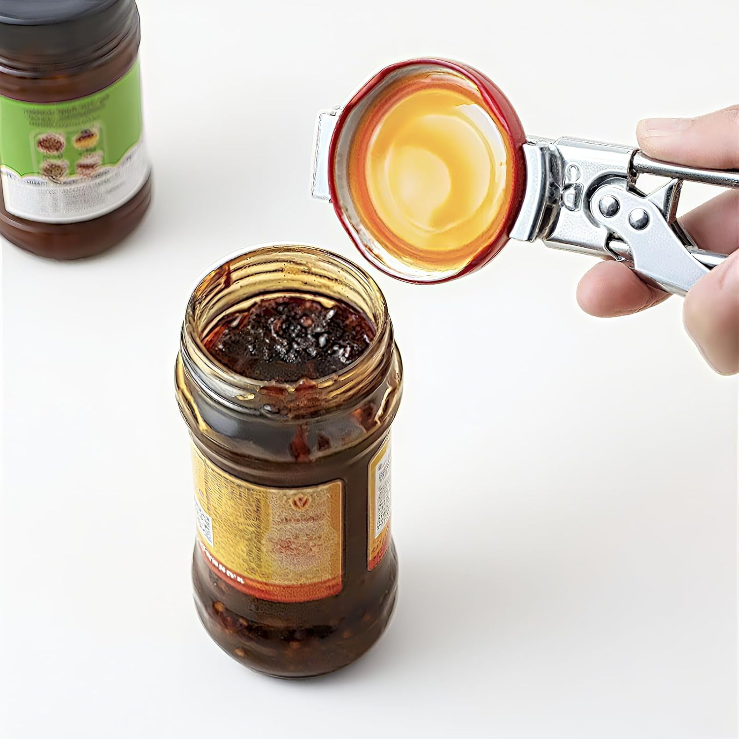 Jar Opener, Adjustable Non-Slip Multifunctional Stainless Steel Can Opener, Kitchen Gadgets with Jar Opener Gripper Pad and Bottle Opener Keychain