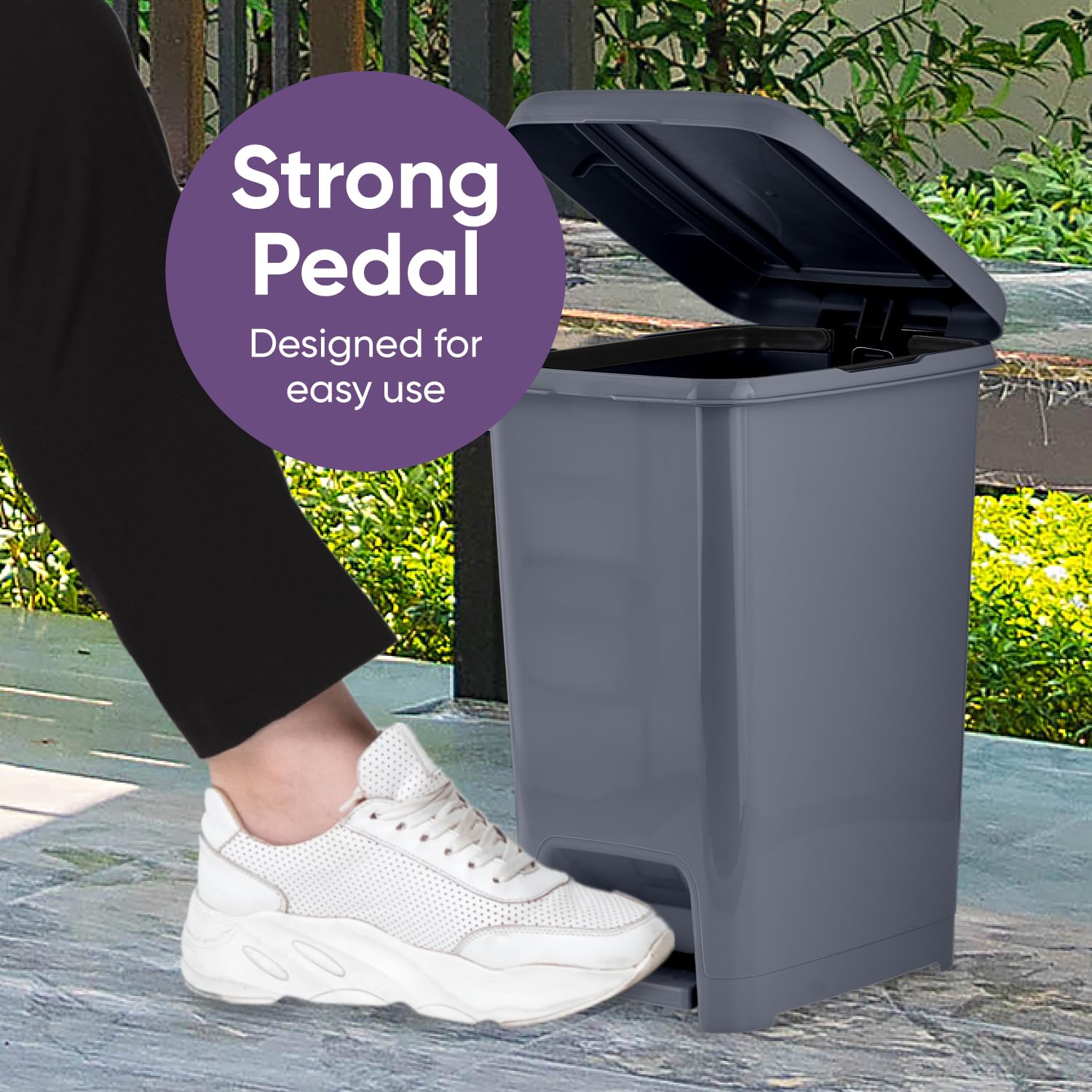 Superio Slim Trash Can with Foot Pedal – 4 Gallon Plastic Step-On Waste bin with Lid, Small Garbage Can for Bathroom, Kitchen, Office, Bedroom, Dorm Room – Onyx Gre