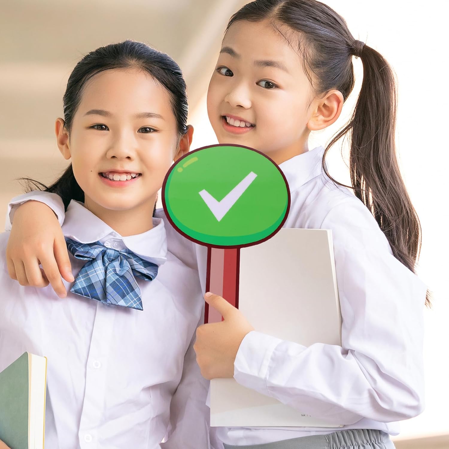 2pcs Reusable Handheld Game Classroom Judging Board Double-Sided Answer for Voting Tempered Material Easy to Clean for Interactive Activities
