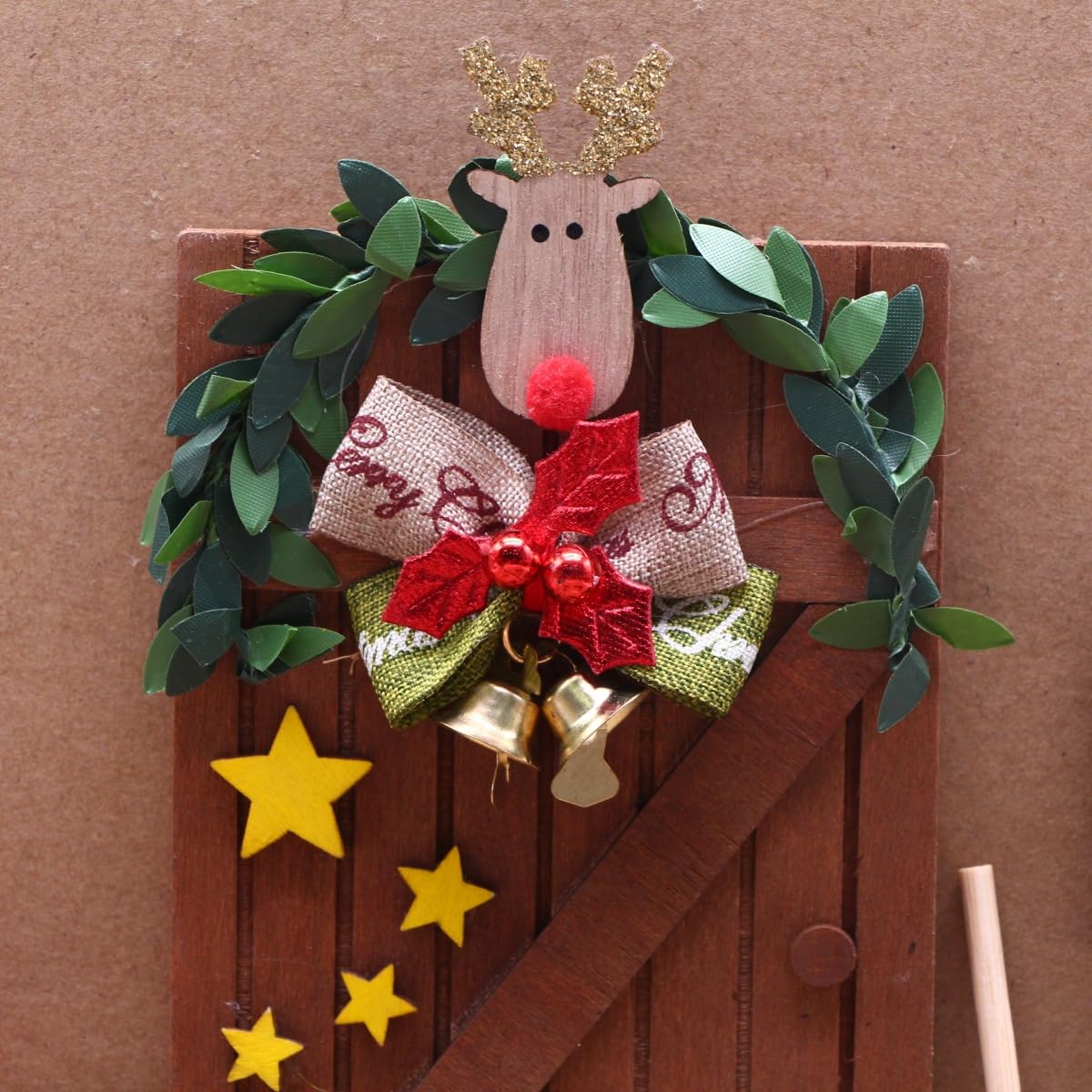 26 Pezzi Miniatura Decorazione Natalizia Porta Degli Elfi - Set Apribile Con Porta, Finestre, Albero E Ghirlande - Gioco Fai-da-te - 5