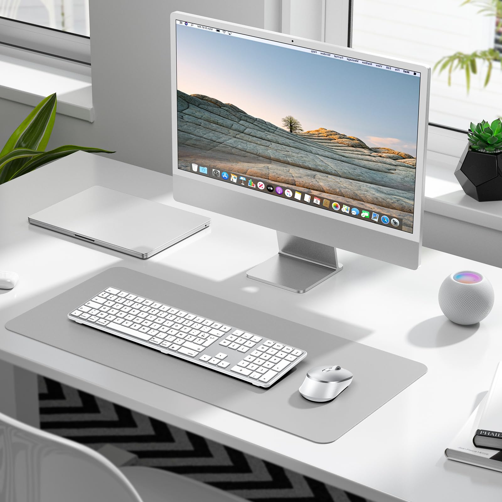 OMOTON Kit Clavier et Souris sans Fil Bluetooth pour Mac AZERTY, Argent | Rechargeable avec 3 Canaux Bluetooth, Clics Silencieux, Ultra Slim, pour Apple Mac Pro/Mini, MacBook Neo/Air, iMac, iMac Pro