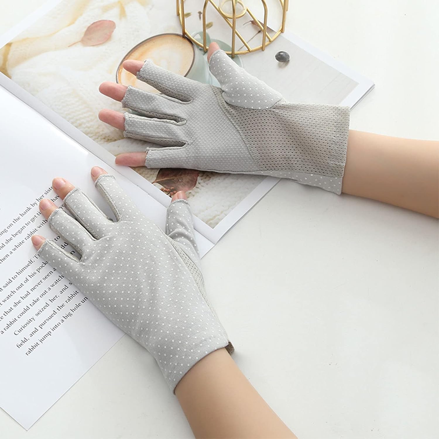 Sunblock Gloves Non Slip UV Protection Driving Anti-Slip Gloves Summer Outdoor Gloves for Women and Girls : Sports & Outdoors