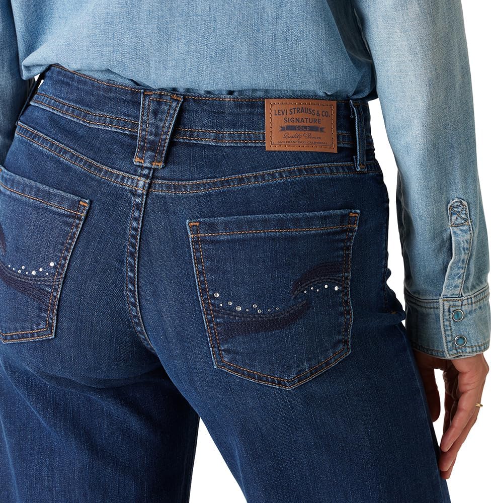 Levi Strauss Signature Gold Women's True Wide Leg Trouser High-Rise Stretch Denim (Also Available in Plus) - Image 3