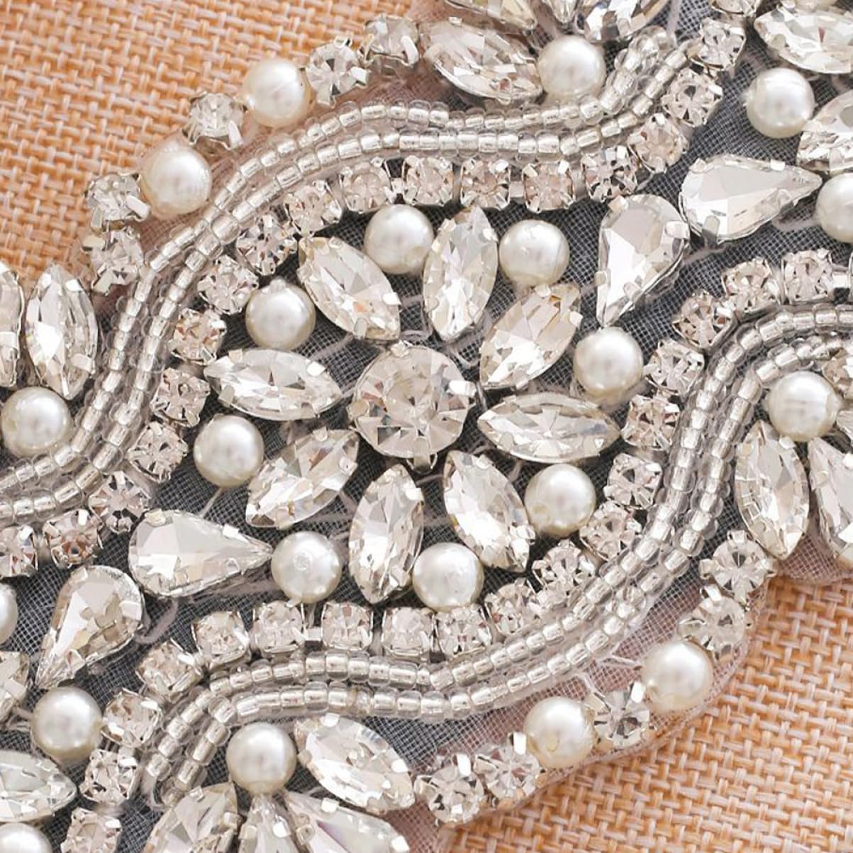 NUOBESTY 5pezzi Rhinestone Applique Per Cinture e Abbigliamento Decorazione Elegante Per Matrimonio e Feste Toppe Termoadesive Strass Per Progetti Fai Da Te