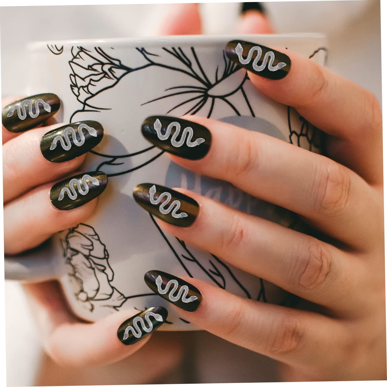 Healeved 250pezzi Ciondoli Per Unghie Forma Di Serpente Di Alta Qualità Decorazioni Per Nail Art Retro Da Accessori Per Unghie Unici e Brillanti