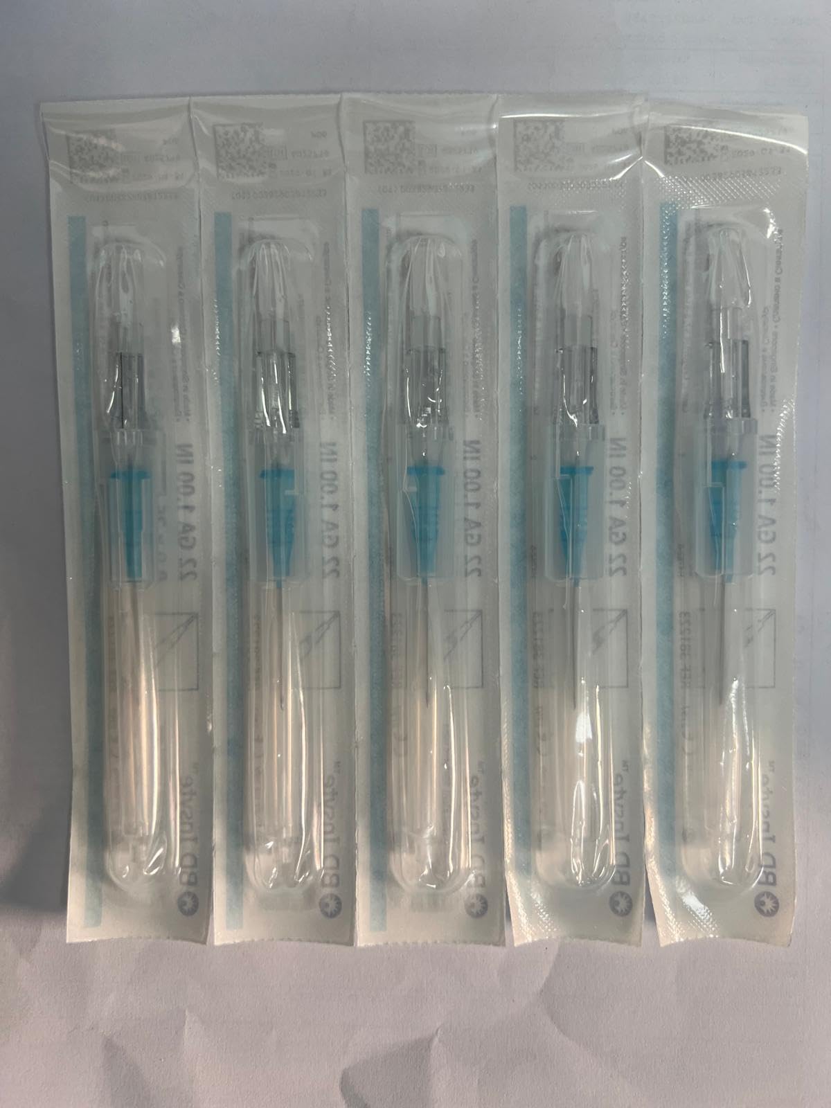 Ago Cannula insyte 18 GA, 1.16 IN, 1,3 x30 mm - Vialon Material Bd, Confezione 50 pezzi, aghi sterili,ad uso percing, intavascolare ad ago interno senza valvola di sicurezza