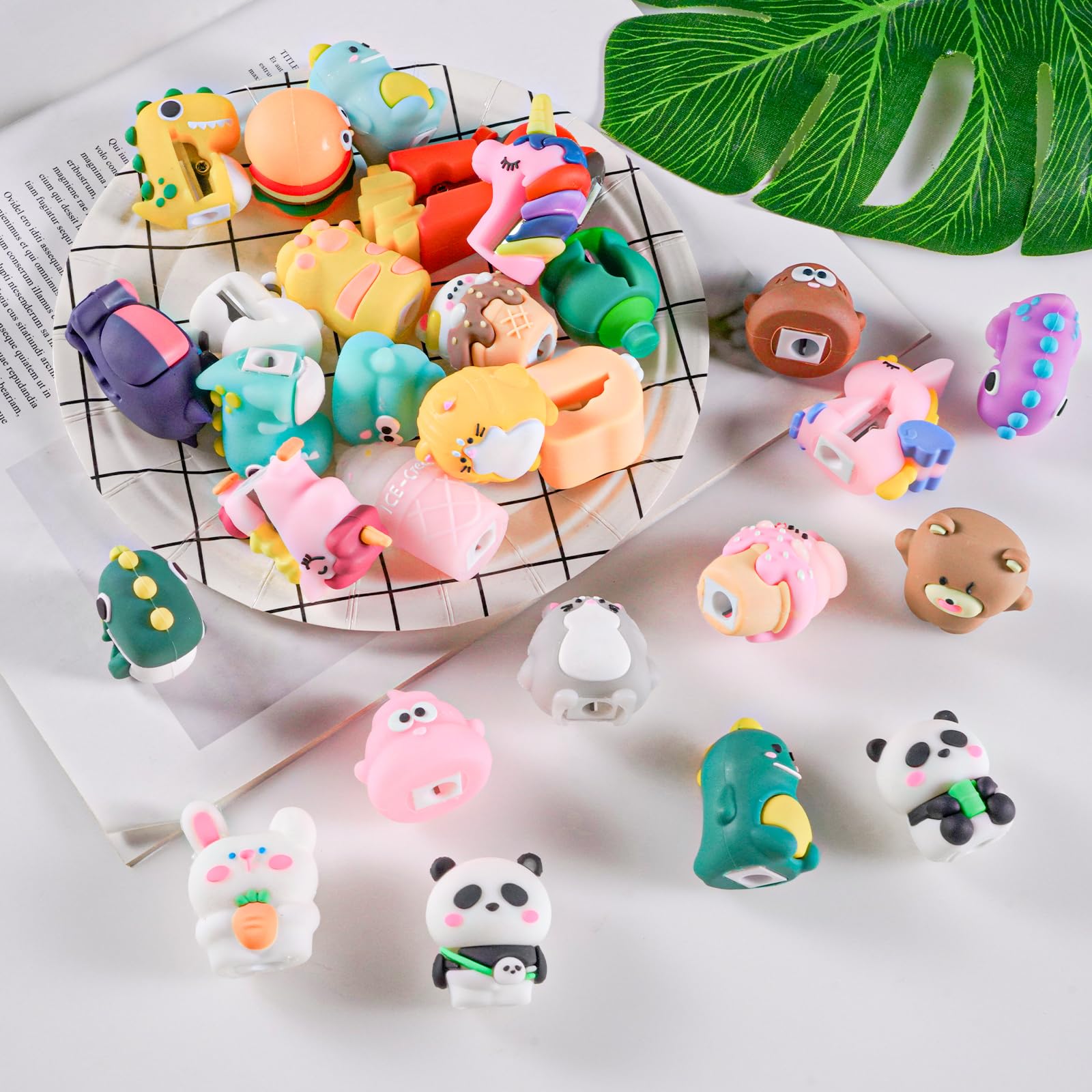 36 Pcs Cute Pencil Sharpener for Kids,Handheld Pencil Sharpener Bulk Kawaii Manual Pencil Sharpener Kids Pencil Sharpener for School Office Home - Image 4