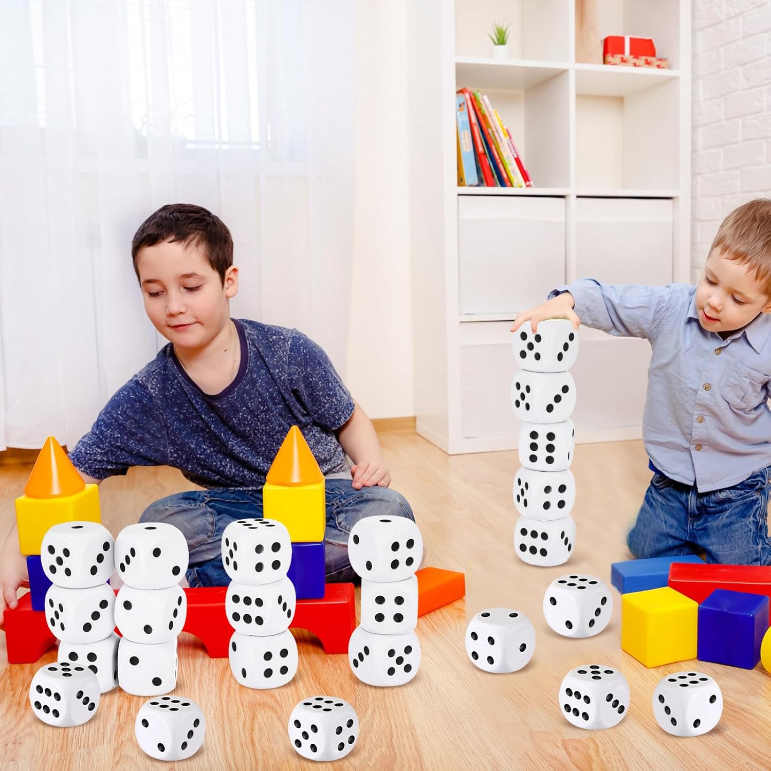 RoundFunny 24 Pcs Foam Dice Stress Ball 1.57 Inch Fake Soft Slow Dot Stress Anxiety Relief Dice Toys for Kids Adults Board Game Casino Decor Party Toy Favors Supplies Gifts (White, Black)