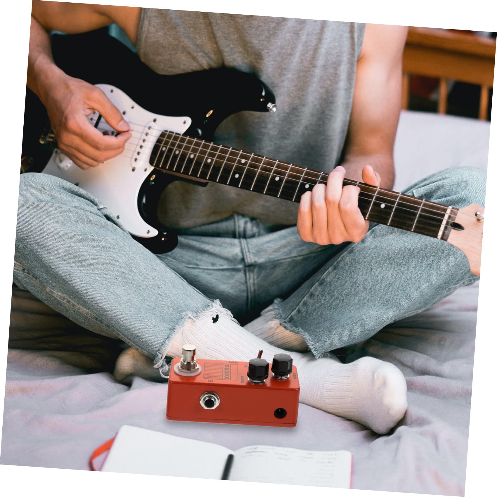 TOYANDONA Pedal de Efectos de Guitarra Naranja True Bypass y Carcasa de Metal, Mini Pedal Fácil de Reemplazar Adecuado para Accesorios de Guitarra