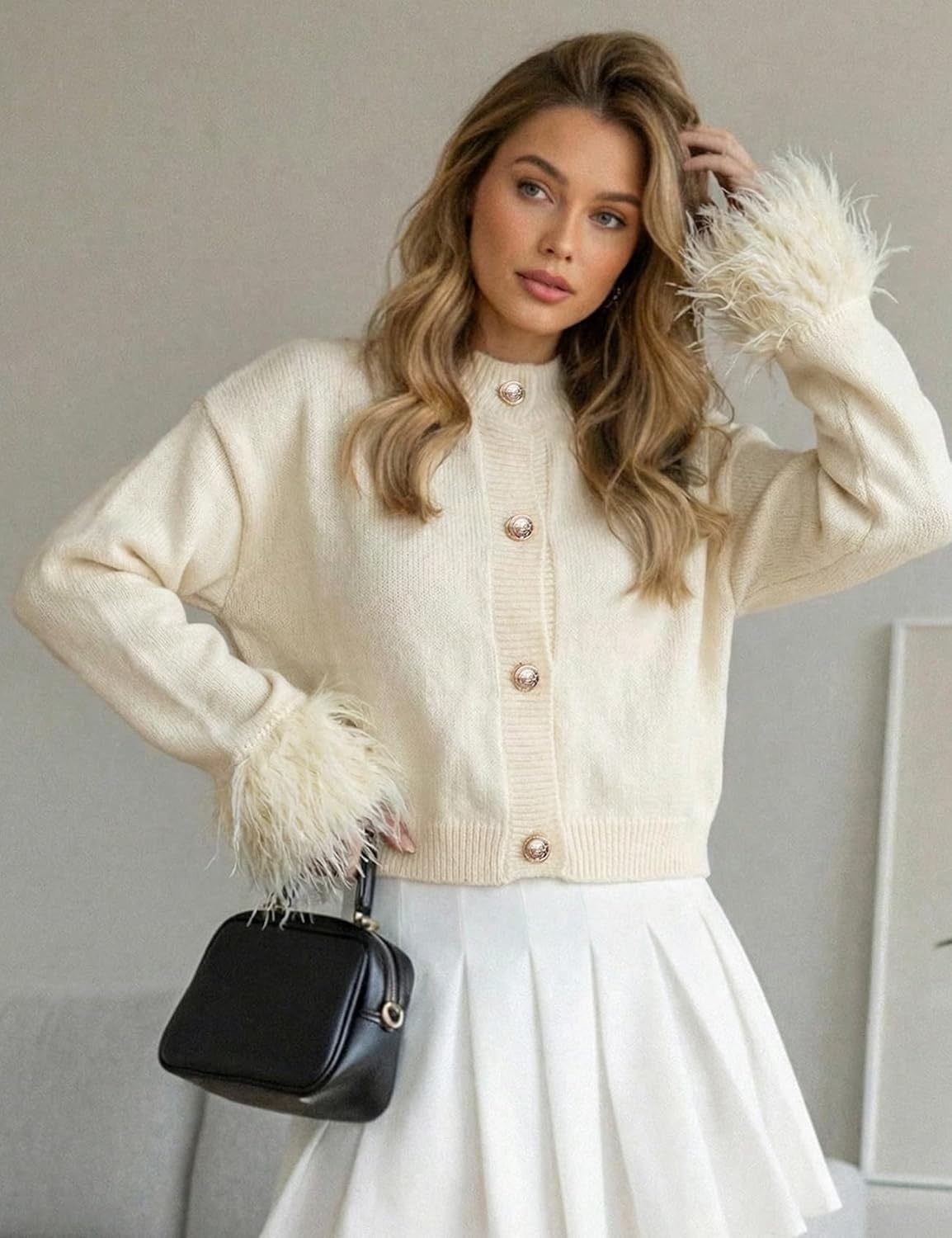 Wyeysyt Women Feather Cuff Cardigan Sweater Round Neck Tassel Cropped Cardigan Knit Button Sweater - Image 3