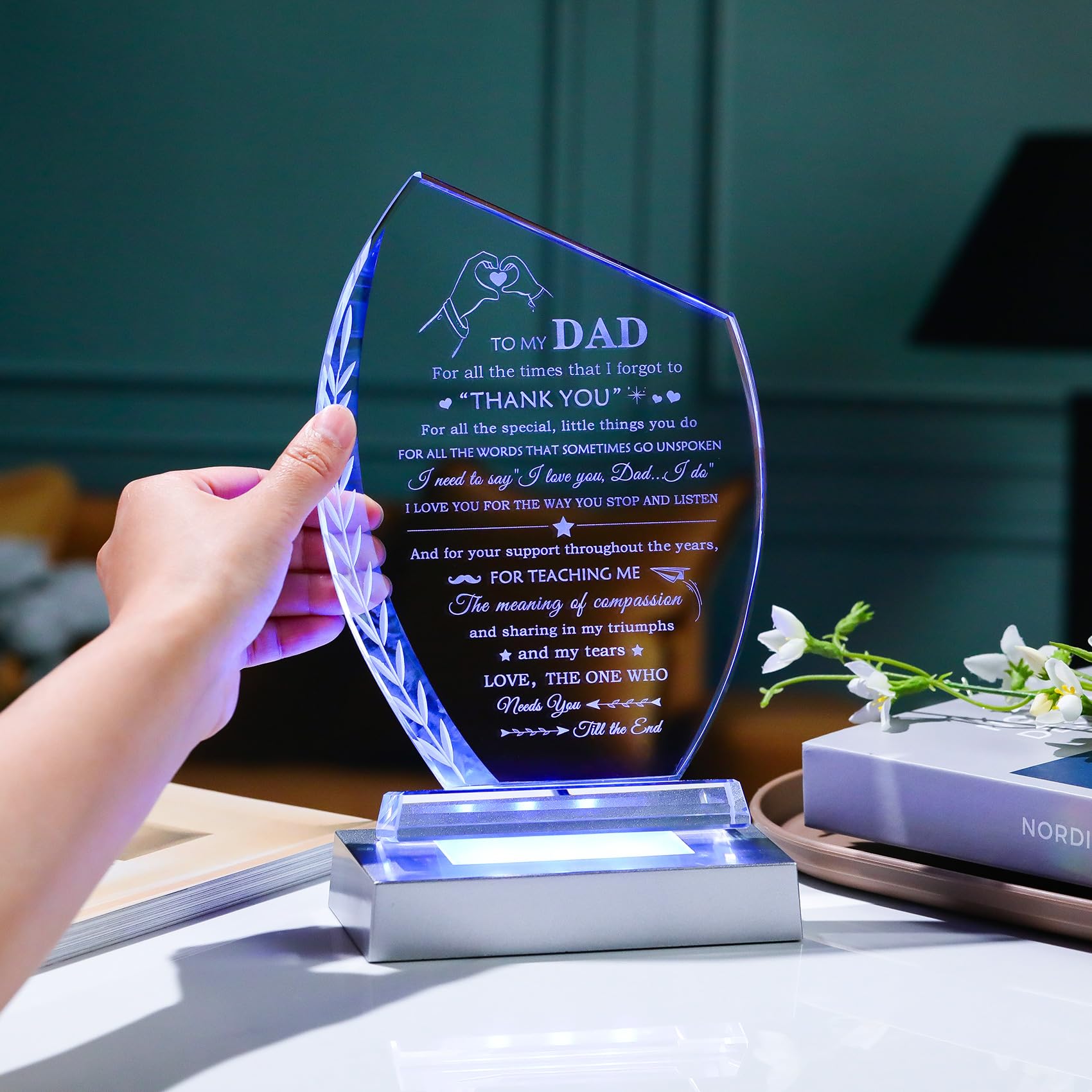 Movdyka - Targa in vetro per la festa del papà, regalo di compleanno per papà da figlia e figlio, unica con base a LED colorata, regalo significativo per Natale, Ringraziamento, San Valentino