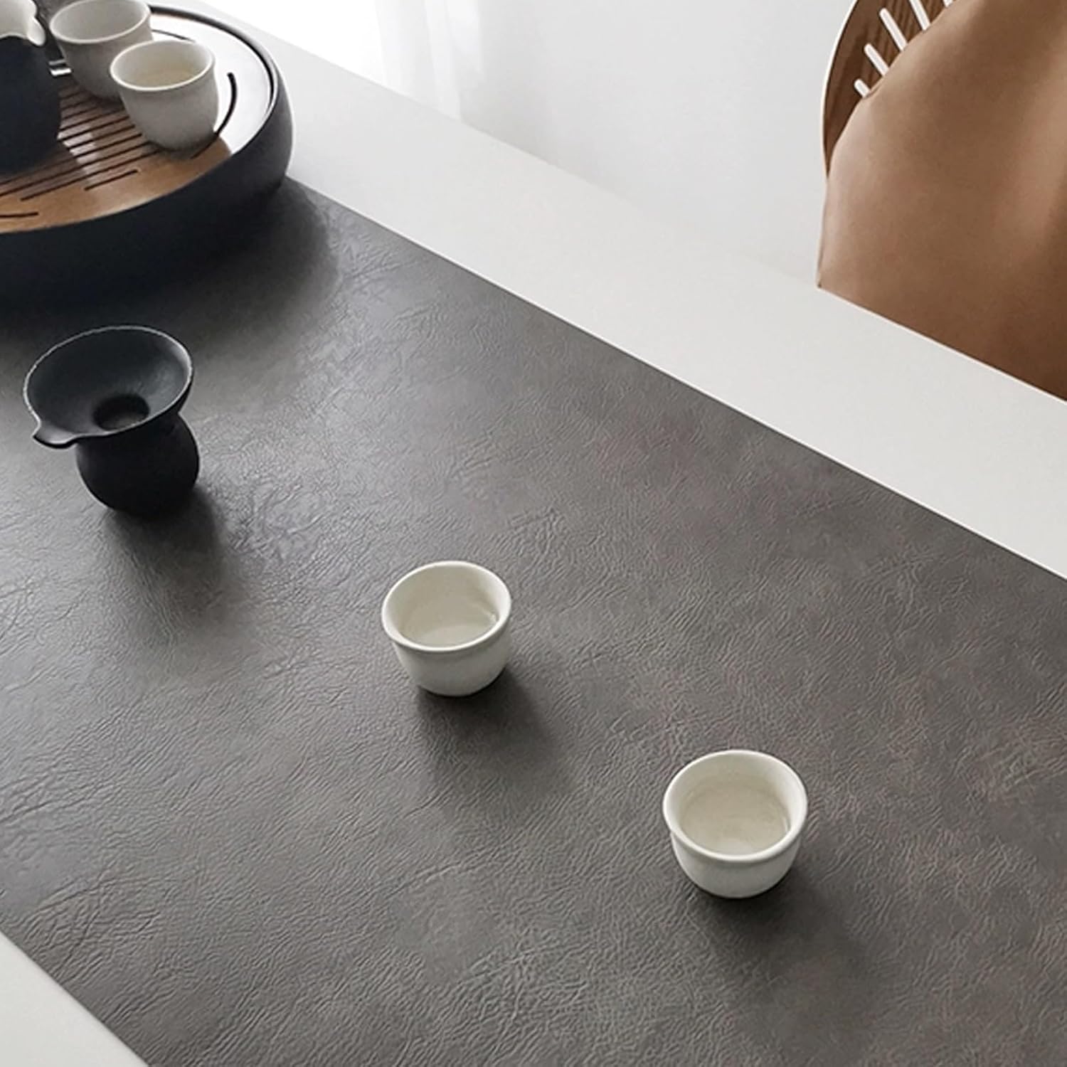 Farmhouse Leather Tea Table Runner, Home Dining Table Runners, Modern Room Decoration Table Runner, for Holiday Festival Kitchen Dining Tabletop Decor.