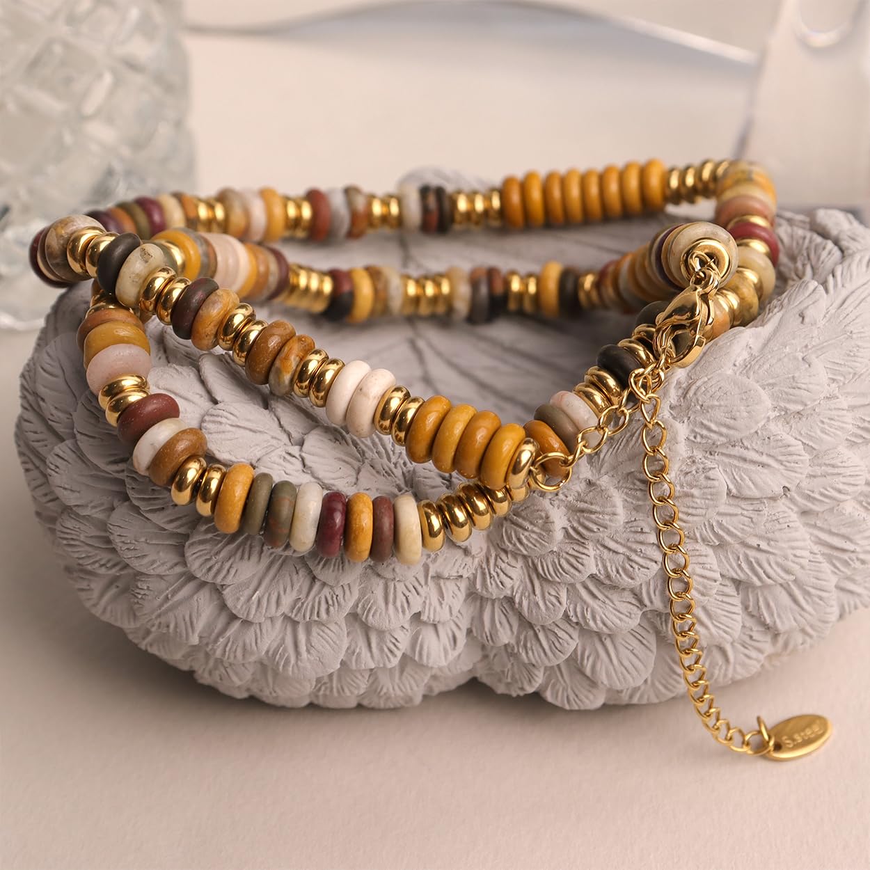 ZZHYGM Naszyjniki z koralikami dla wometeegirls - delikatna ręcznie robiona energia naturalny turkus Malachite Crystal szlachetny Złoty Strój nasiona Stwierdzenie Kzmalu Chaibeachy Akcesoria Biżuteria