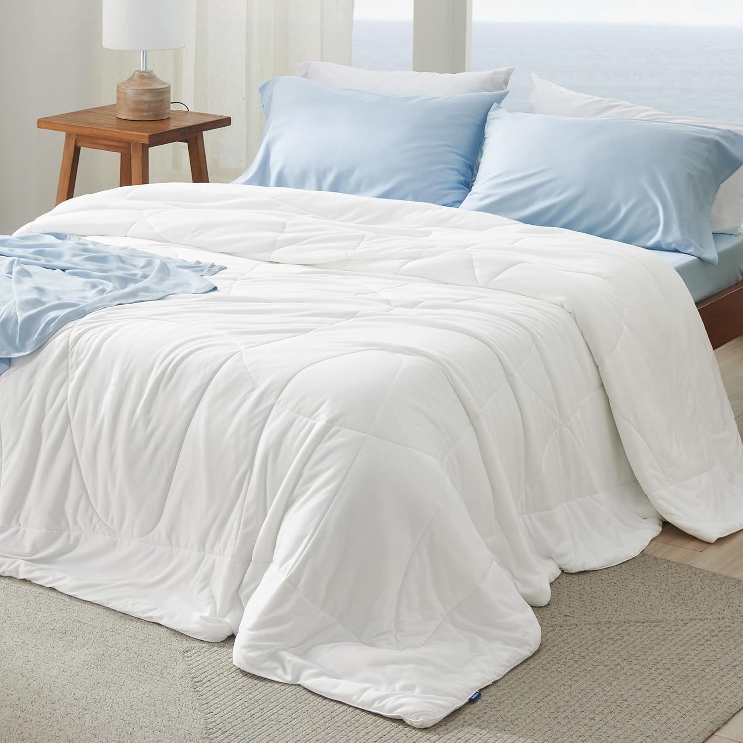 Bedsure GentleSoft Cooling Comforter