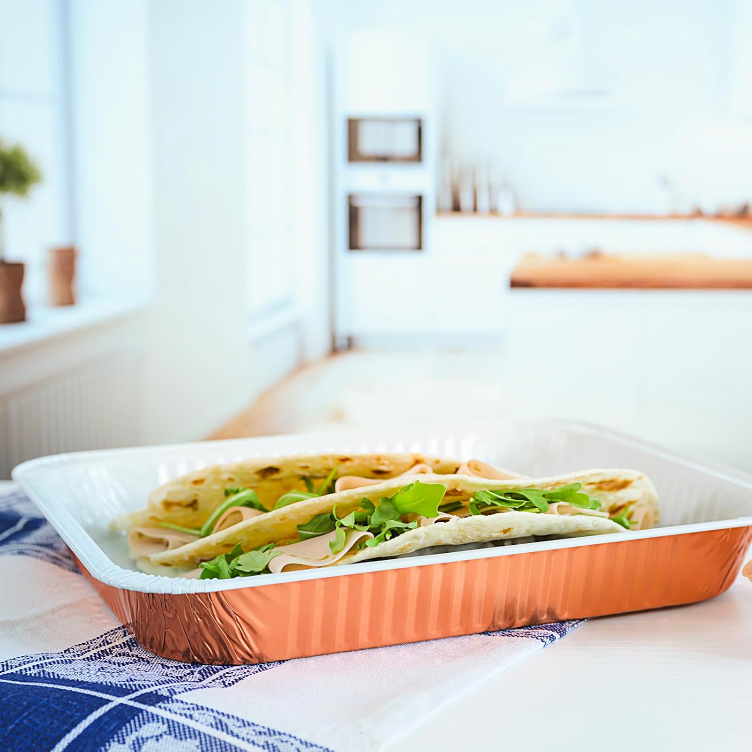 Contital R32G Large Aluminum Bowls 8 Servings | Disposable Baking Pans for Microwave, White Copper Painted Containers, Sports Bowls with Lids - Pack of 50