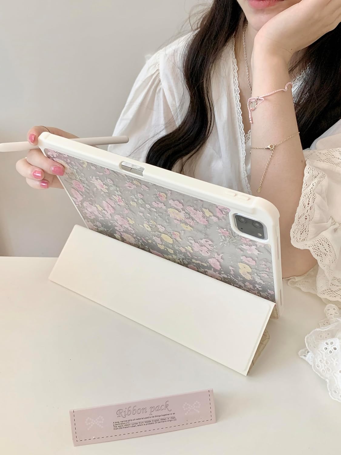 Adjustable Stand Hard PU Clear Back Folio Case for Apple iPad A16 11th Generation 2025 11 Inch A3354 A3355 A3356 Flowers Floral Pattern Refreshing Classic Vintage Pretty Chic Cute Lovely Girls Women