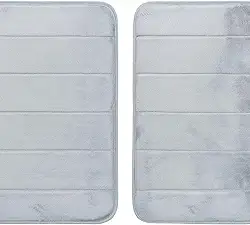kit 2 Tapetes Para Banheiro Antiderrapante Macio Super Soft Poliester Emborrachado Facil De Limpar Tapete Antiderrapante 60x40cm - THREE BROTHERS (Tapete Cinza Claro)