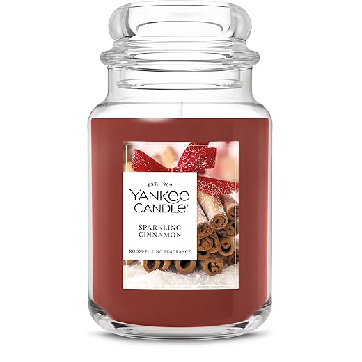 Yankee Candle Sparkling Cinnamon, Christmas Scented Candle, 22oz Large Jar with up to 150 Hour Burn Time, Giftable