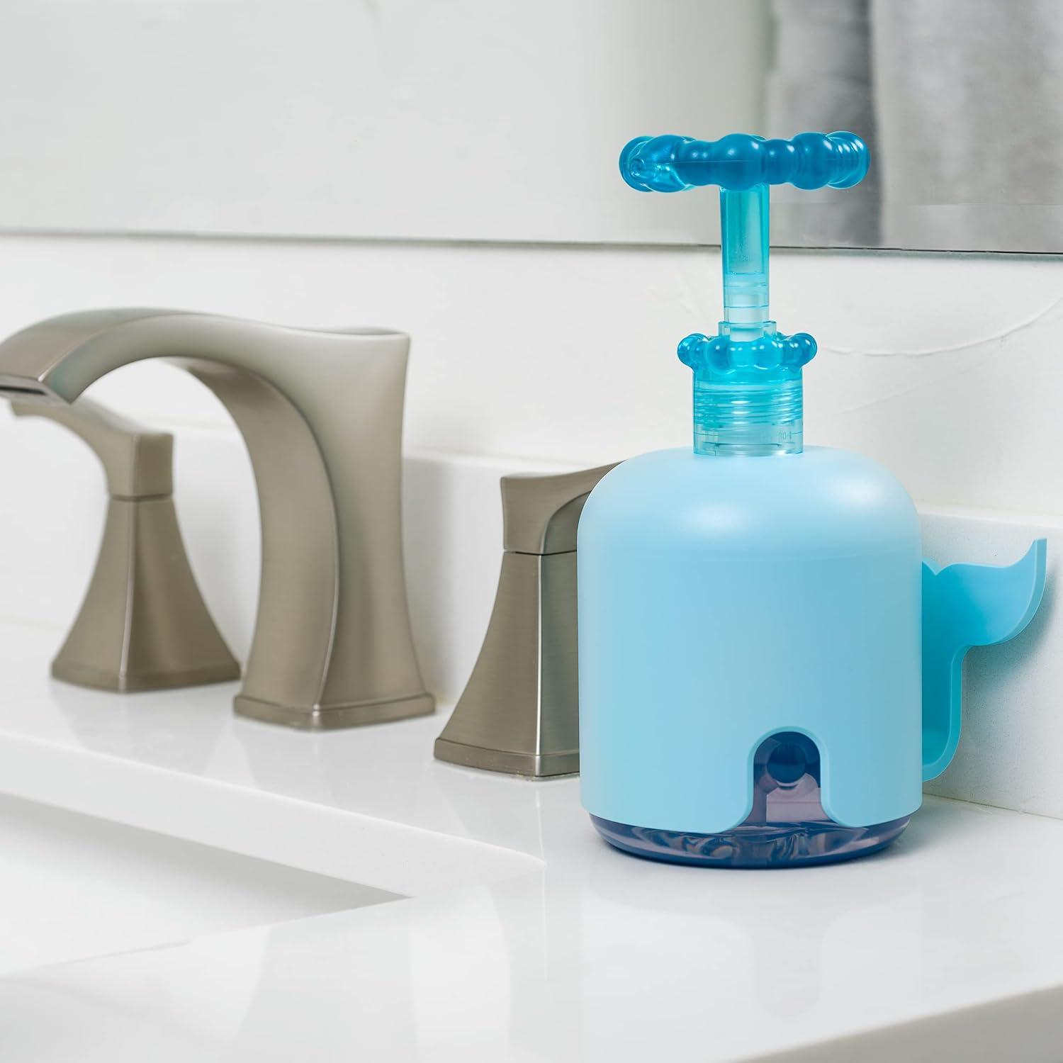 Pund'it Soap Dispenser, Whale 16 Ounce Cute Bathroom Hand Soap Dispenser