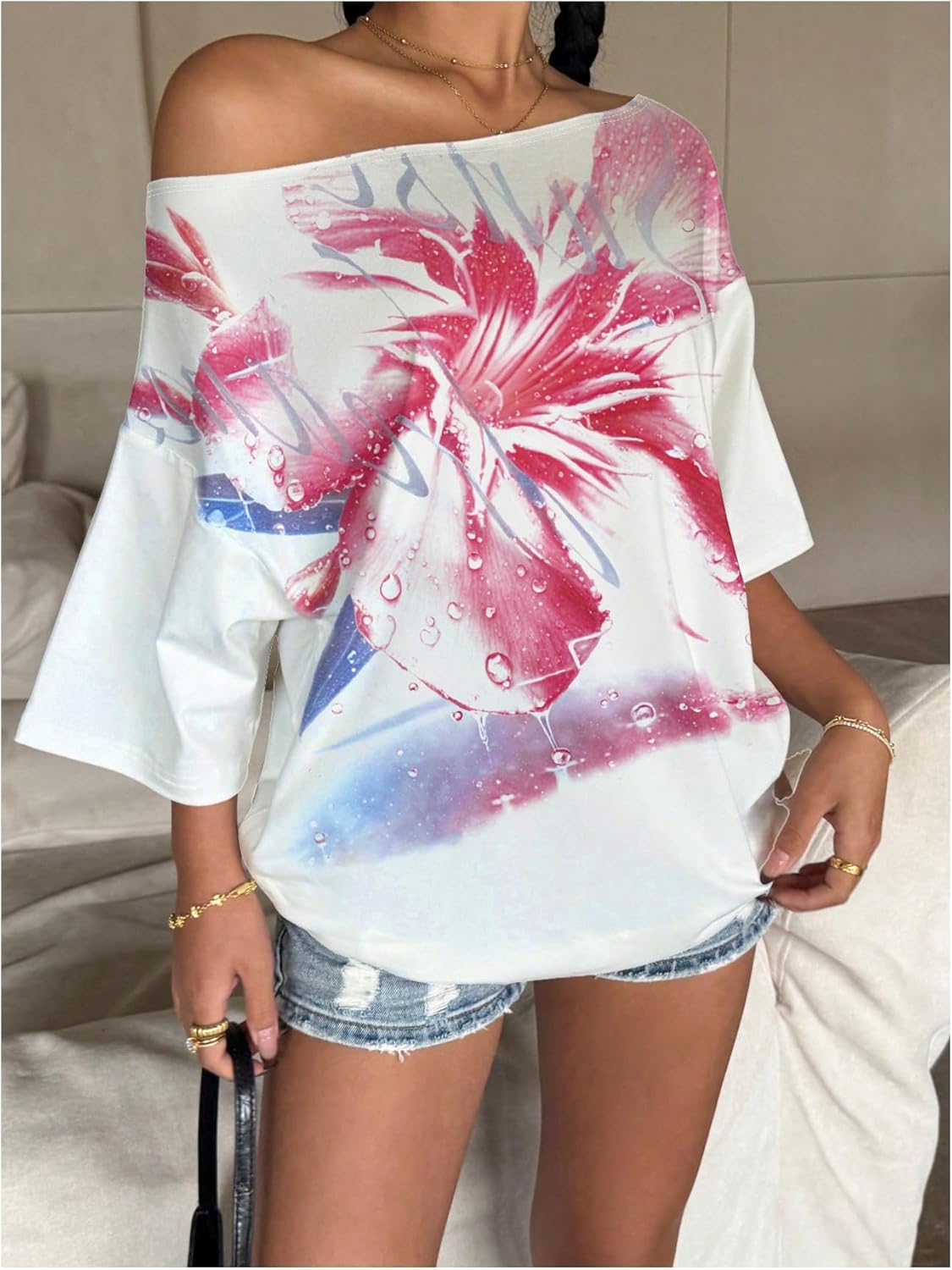 SweatyRocks Women's Oversized Off The Shoulder Tops Y2k Half Sleeve Floral Graphic T Shirts - Image 2