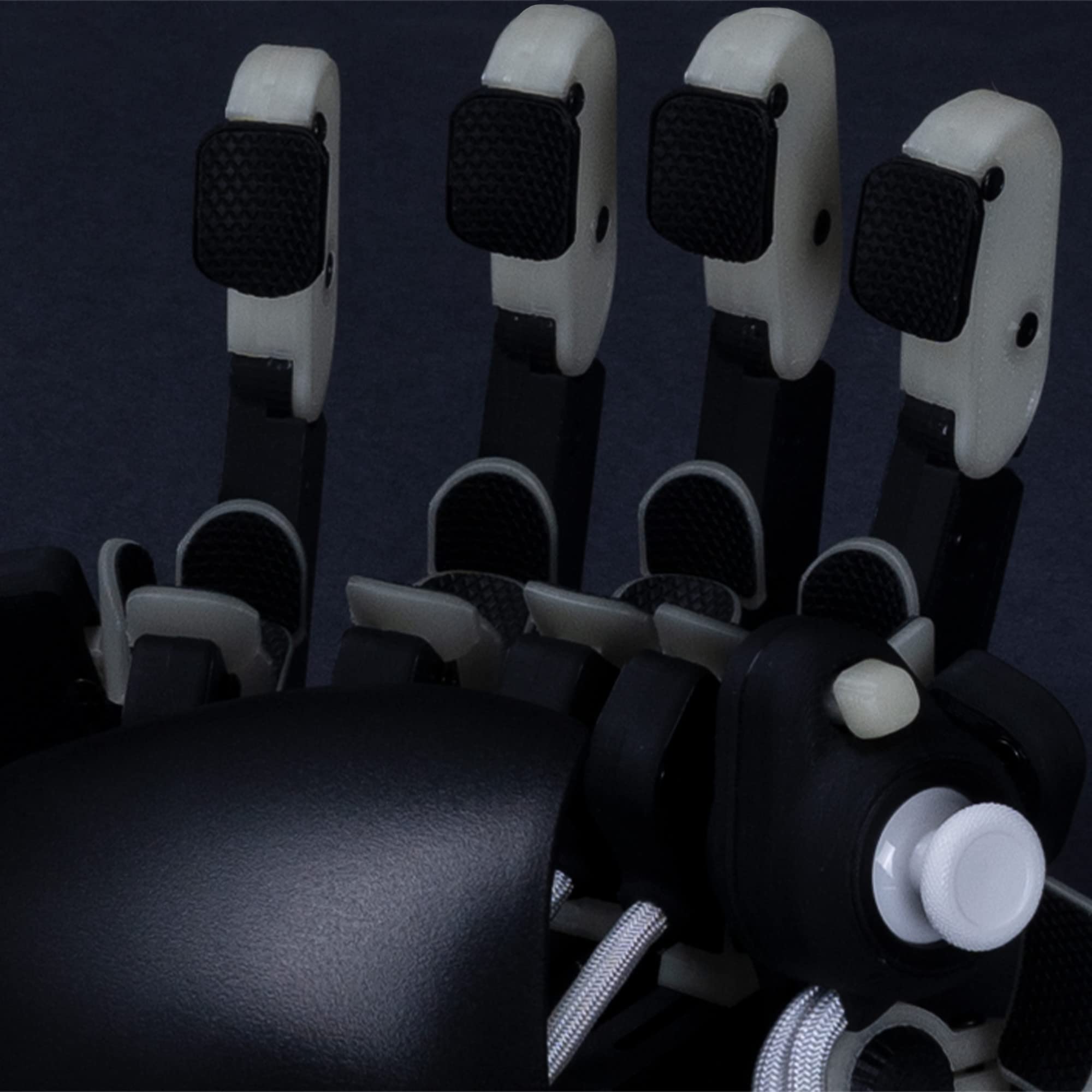 Amazon.co.jp: AZERONボタン滑り止めグリップテープ – Cyborg Amazon.co.jp: AZERONボタン滑り止めグリップテープ – Cyborg