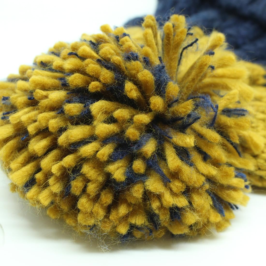 Surf Monkey Bonnet d'hiver unisexe avec pompon, taille unique, doublure polaire intérieure