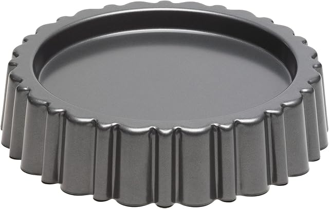Chicago Metallic Professional Non-Stick Mary Ann Cake Pan / Sponge Flan Tin, 27 cm (10.5")