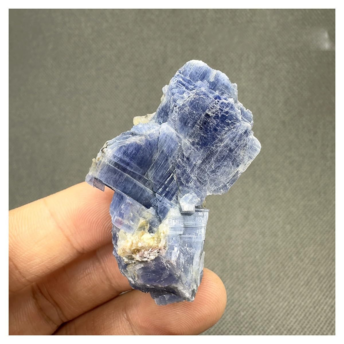 LQYXGS Crystal Stone Home Decor Natural Blue Kyanite Mineral Specimens Quartz Crystals