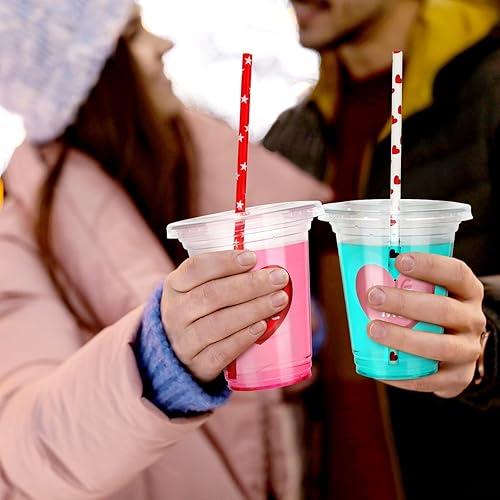 Miniatura 6 de Juego de 60 tazas rosas para el día de San Valentín, incluye pajitas de plástico, suministros de decoración, calcomanías en forma de corazón para el