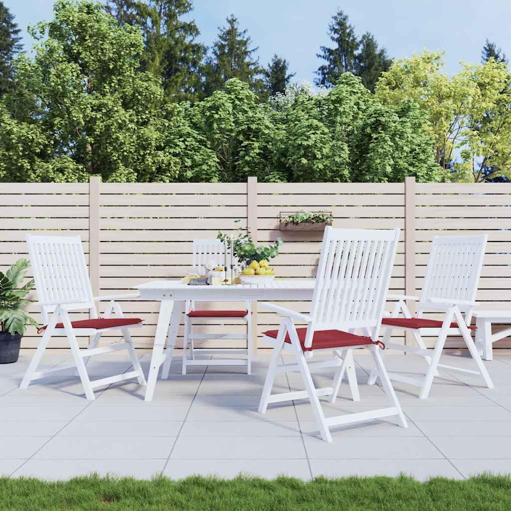 Coussin de jardin bordeaux idéal pour vos repas sur la terrasse en plein air