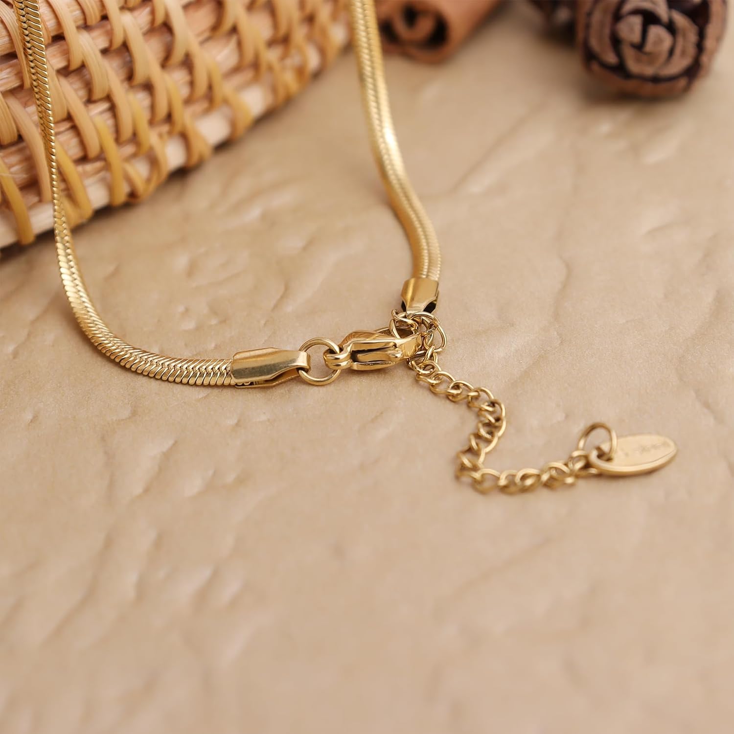 Gold Simulate Emerald Pendent Choker Necklace for Woman, Dainty Sparkling CZ Rhinestone Dangle Chain Necklaces Wedding Prom Fashion Jewelry Birthday Gift - Image 5